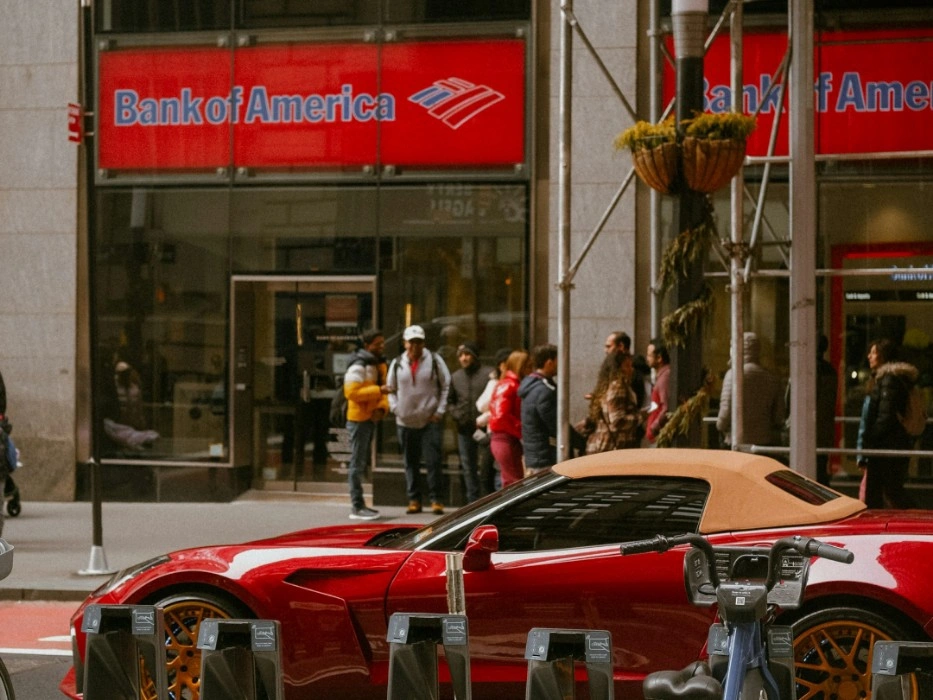 Bank of America Sees Consolidation, Not a Peak, For Gold Prices