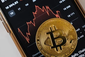 Why Are Bitcoin Prices and the Broader Crypto Market Crashing Today?